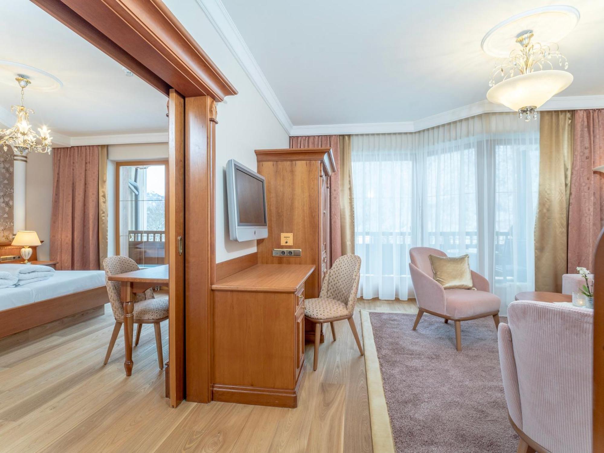 Der Laerchenhof Hotel Erpfendorf Luaran gambar